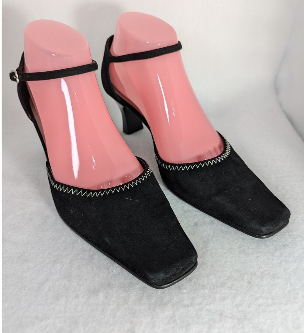 Impo Black suede 7.5B heels 2.5" Ankle strap white zig zag decorative stitching